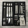 Set ustensile grătar 18 piese cu husă aluminiu, inox + silicon, mânere lungi, argintiu