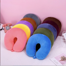 Pernă de Călătorie pentru Gât 30x30 cm, Culoare Pudra – Confort în Orice Voia