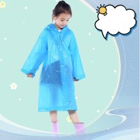 Pelerină de ploaie copii EVA, impermeabilă, ușoară, cu glugă și închidere cu capse – Mărime universală 90-150 cm. Albastru Transparent.