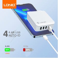 Încărcător USB LDNIO cu 4 Porturi și Adaptoare UK/EU/US/AU – Ideal pentru Călătorii Internaționale și Uz Zilnic.Alb.