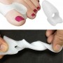 Set 2 separatoare corector deget mare picior cu protecție monturi, silicon moale. Set 2 separatoare corector deget mare picior cu protecție monturi, silicon moale.