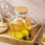 Ceainic din sticlă termorezistentă 1800 ml cu capac din bambus culoarea nucului, filtru tip sită, transparent,capac aspect lemn natural