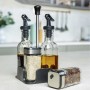 Set de 4 recipiente pentru condimente cu 2 sticle ulei/otet si 2 recipiente sare/piper cu suport, 100 ml, Trasparent cu negru.